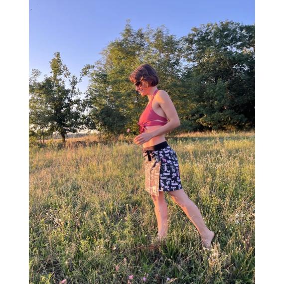 PinkKitty (fehér-rózsaszín cica mintás, fekte pamut szoknya)