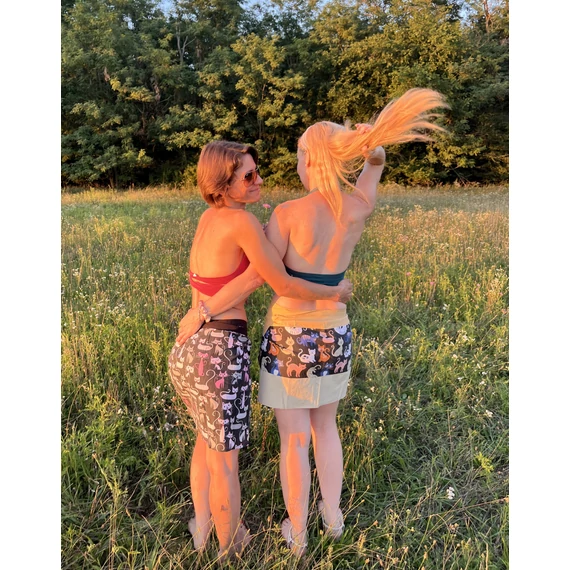 PinkKitty (fehér-rózsaszín cica mintás, fekte pamut szoknya)