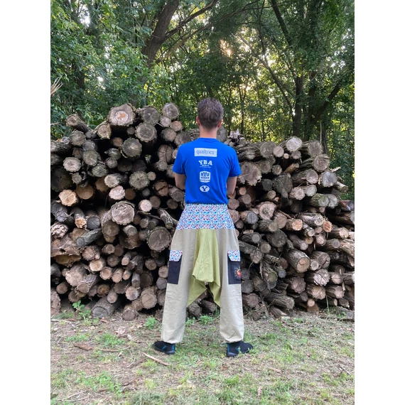 Ezermester (khaki zöld, mintás férfi pamut nadrág zsebbel)