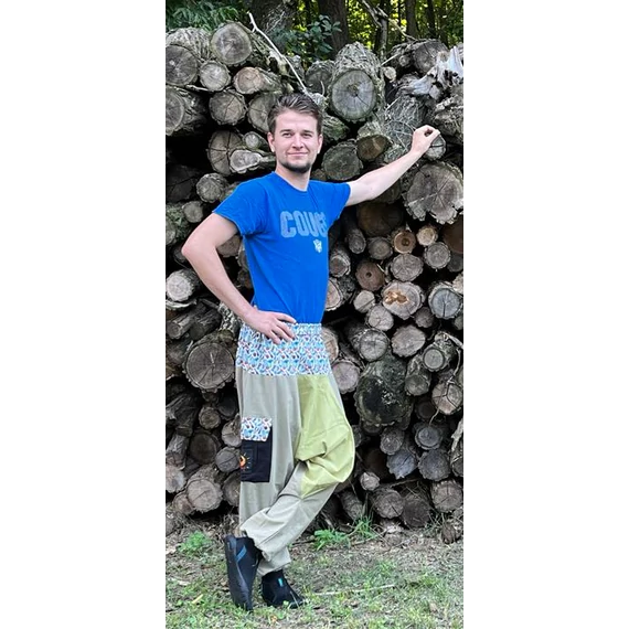 ezermester-khaki-zöld