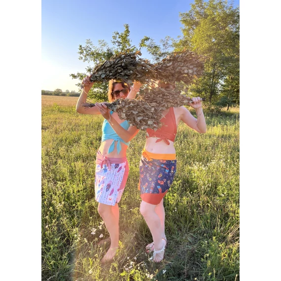 PinkPlume (kék-rózsaszín indián tollas, fehér pamut szoknya)