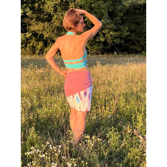 PinkPlume (kék-rózsaszín indián tollas, fehér pamut szoknya)