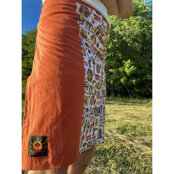 Fogd meg a söröm - MrWhite! (sörös fehér mintás, narancs színű megkötős pamut férfi szoknya)